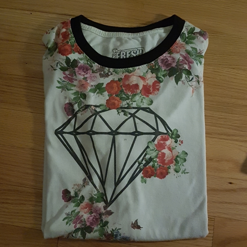 White t shirt